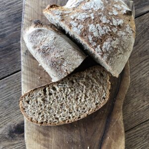 Pagnotta forno a legna grani antichi val borbera